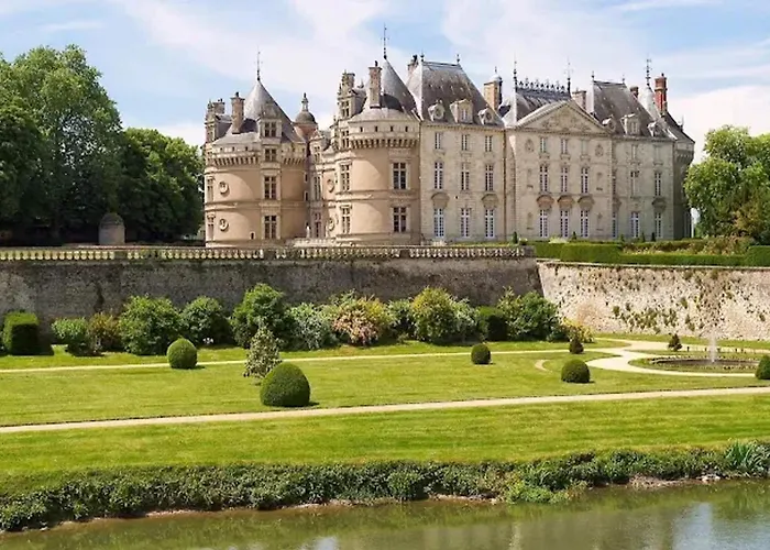 Maison Charmante A Avec Jardin Et Parking Prive * La Flèche