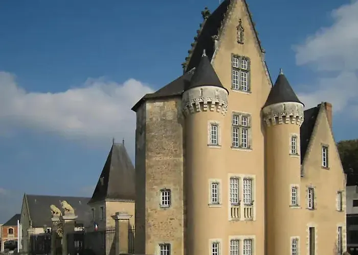 Maison Charmante A Avec Jardin Et Parking Prive * La Flèche